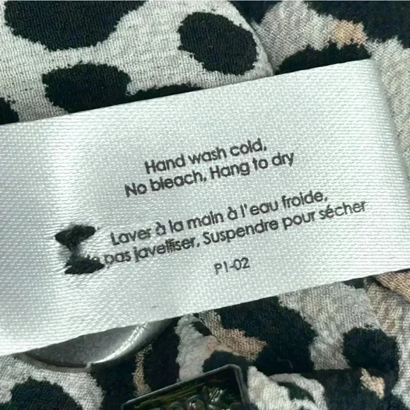 Monk  & Lou Blouse - Picture 6 of 7